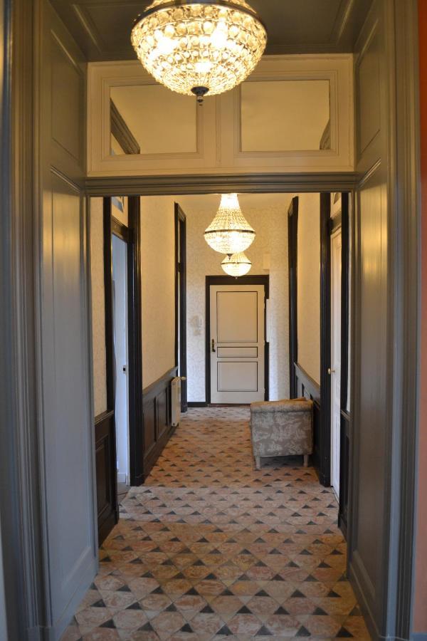Ferienwohnung Appart'Chateau La Varenne Exterior foto